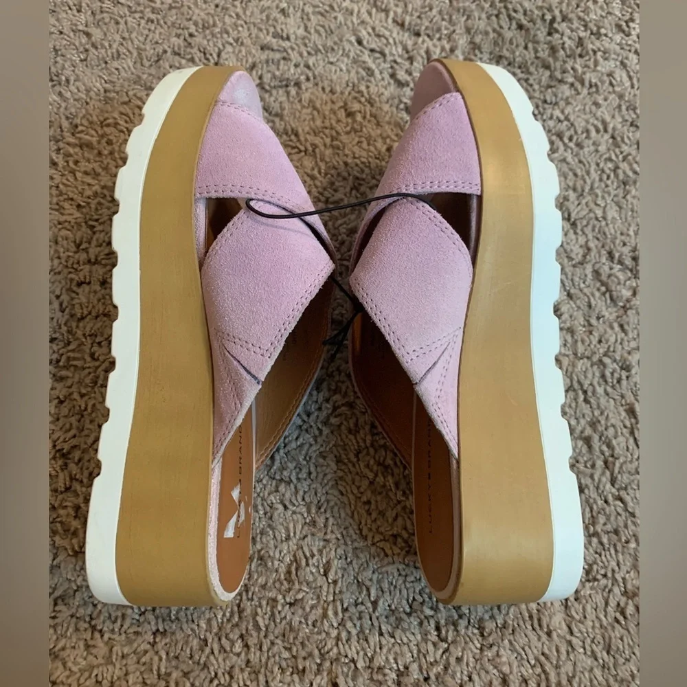 Lucky Brand Vebony Suede Leather Platform Sandals Slip on Lilac Pink size 9